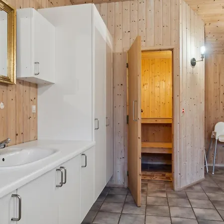 Cozy Near Limfjorden